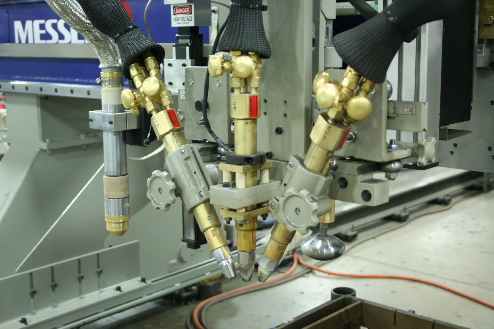 Three Position Oxyfuel Bevel Unit Bullet & Teaser