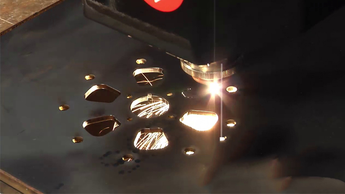 Straight Fiber Laser